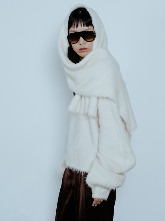 HANA SCARF SWEATER