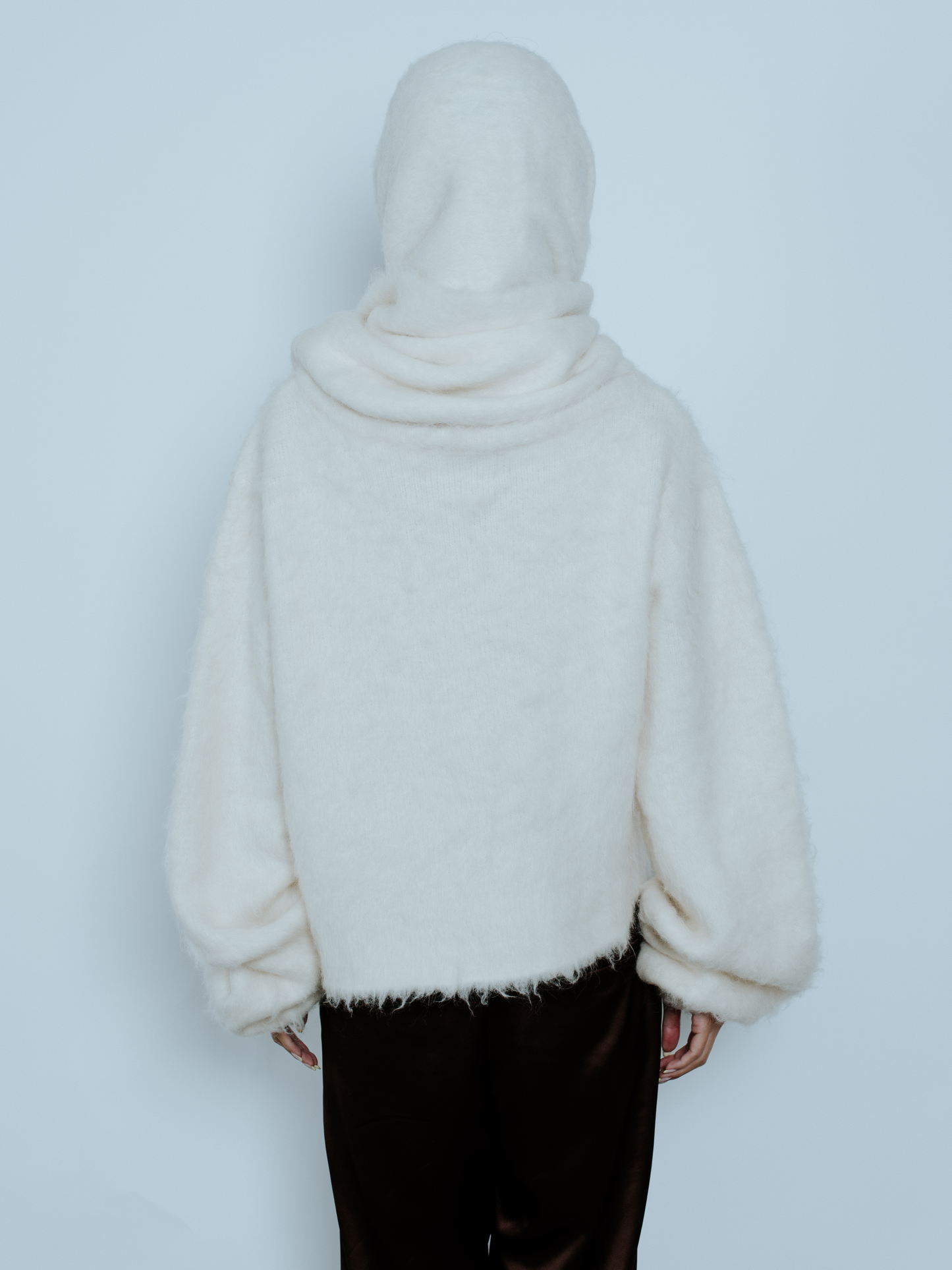 HANA SCARF SWEATER