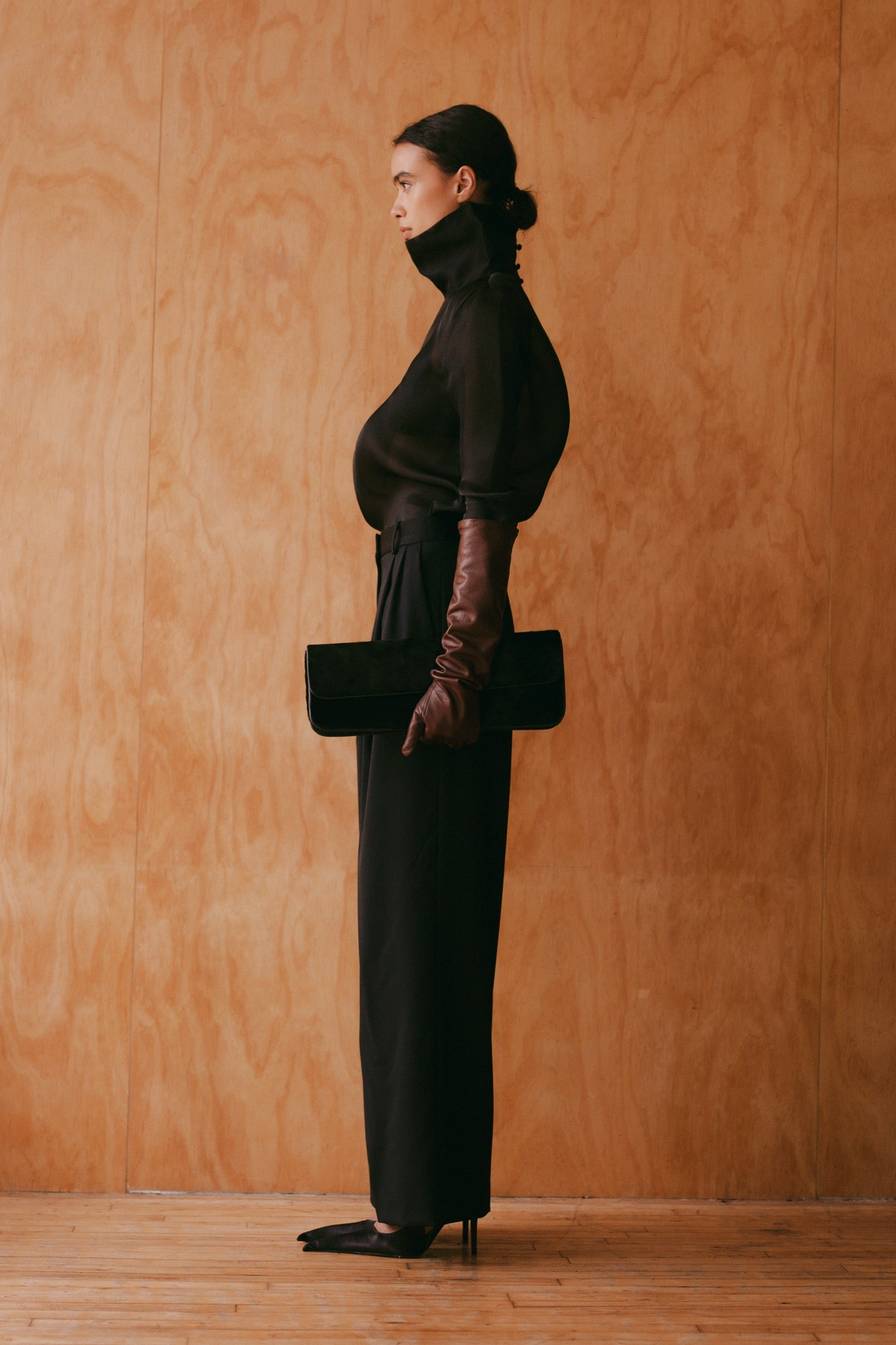 LORETTO FUNNEL NECK TOP BLACK